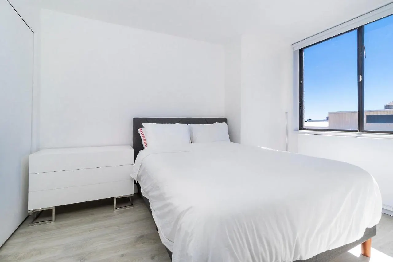 Luxury Designer Greenwich Village 1Br Heaven!! Beautiful Panoramic City Views! Nova Iorque